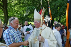 Festgottesdienst zum 1.000 Todestag des Heiligen Heimerads auf dem Hasunger Berg (Foto: Karl-Franz Thiede)